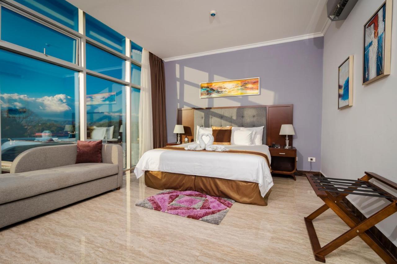 דויד Hotel City Plaza & Suites מראה חיצוני תמונה
