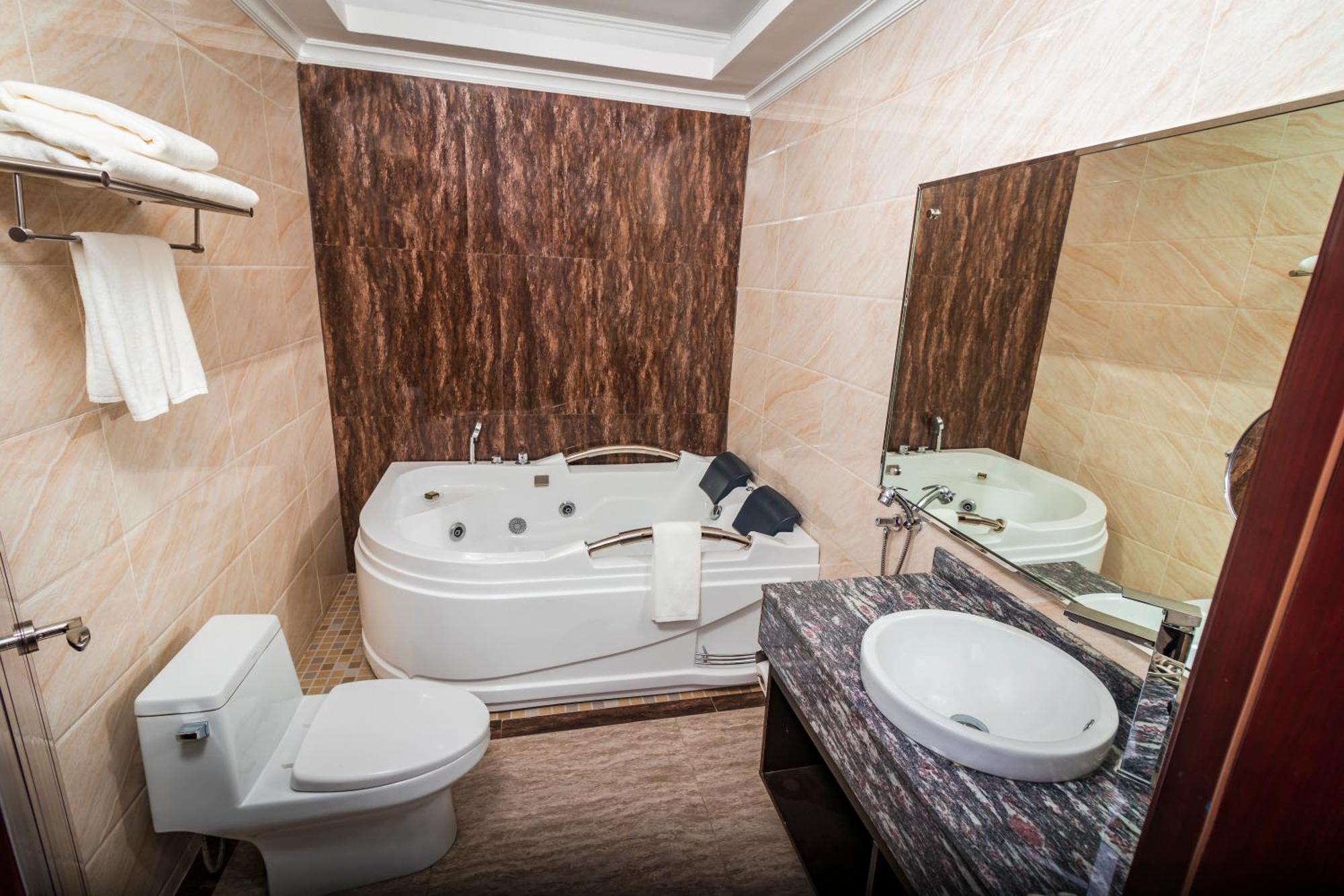 דויד Hotel City Plaza & Suites מראה חיצוני תמונה