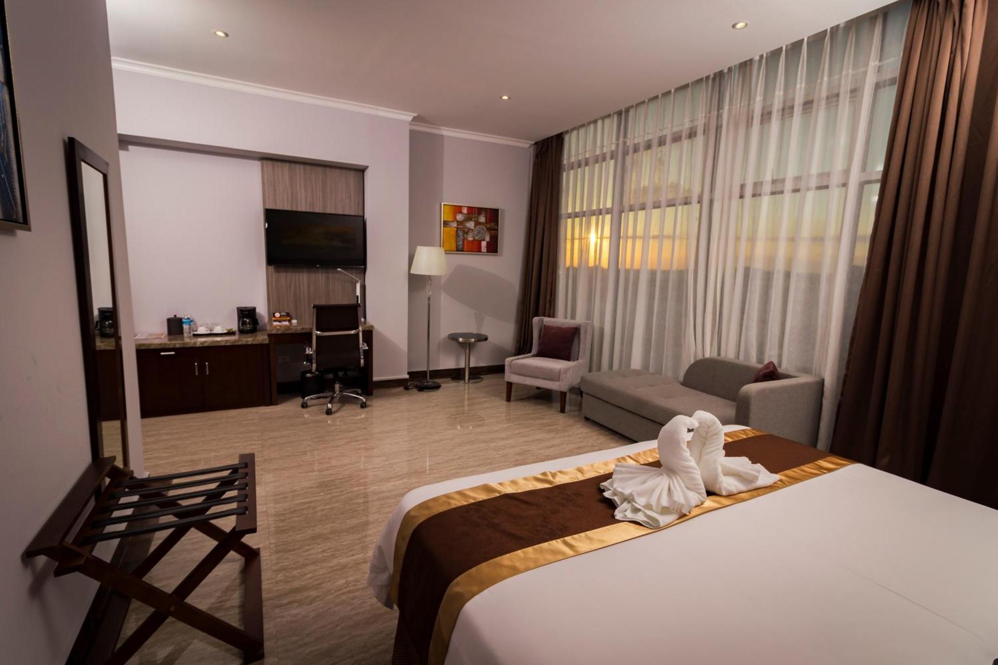 דויד Hotel City Plaza & Suites מראה חיצוני תמונה