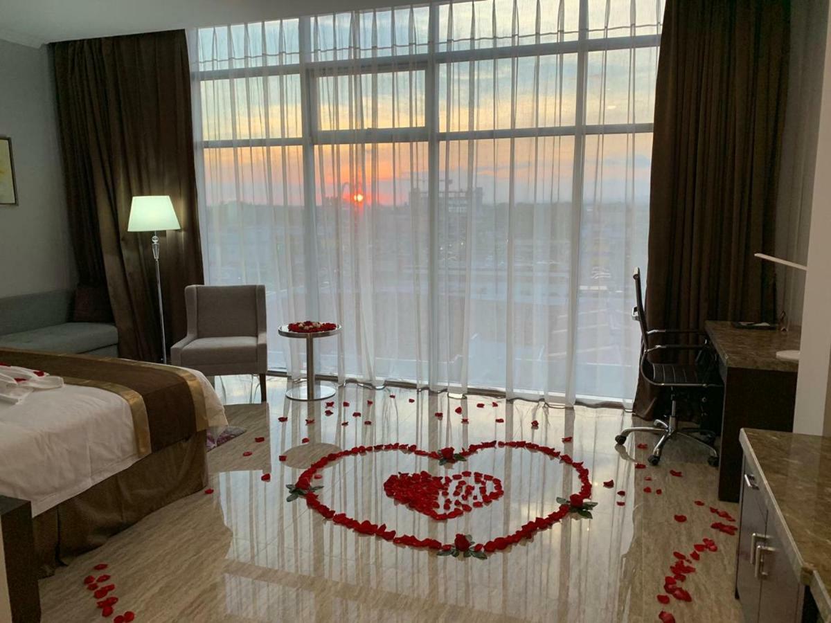 דויד Hotel City Plaza & Suites מראה חיצוני תמונה