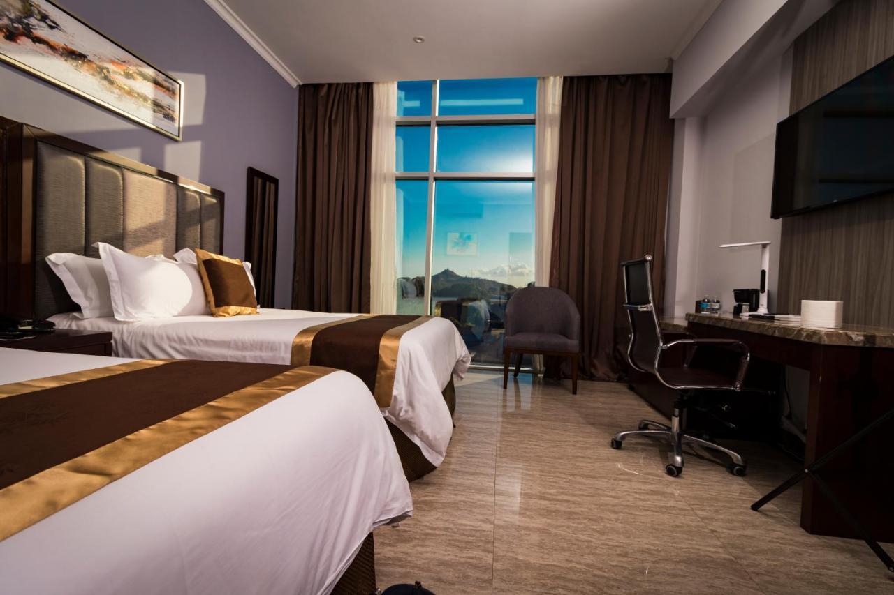 דויד Hotel City Plaza & Suites מראה חיצוני תמונה